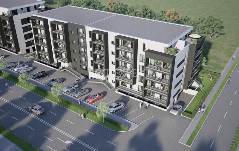 Titan, garsoniera decomandata spatioasa,